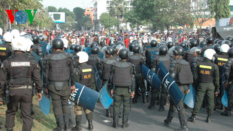 តំណាងអង្គភាពអាជីវកម្មនិងសាលារាជធានីភ្នំពេញរួមជាមួយអ.ស.បពិភាក្សាលើវិធានការបញ្ឈប់អំពើហឹង្សា